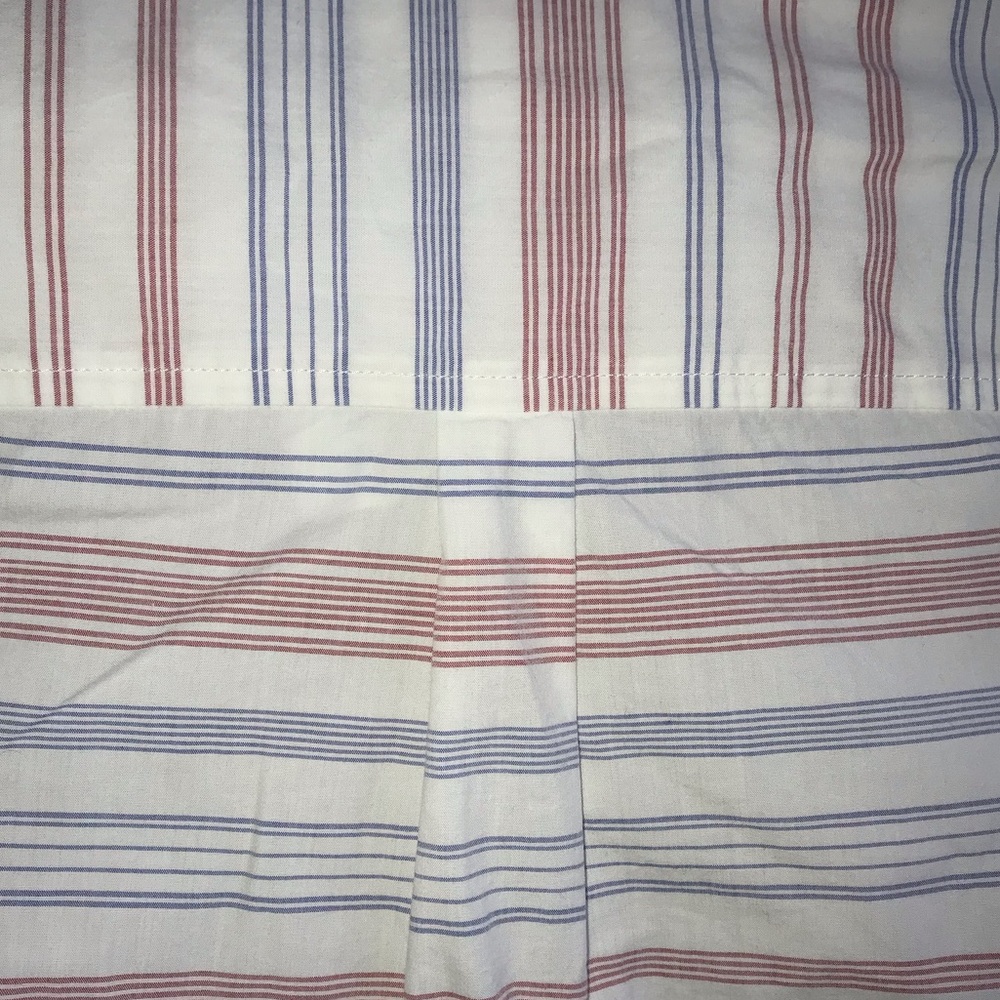 Vineyard Vines red,white,blue blouse (6) - Picture 4 of 6